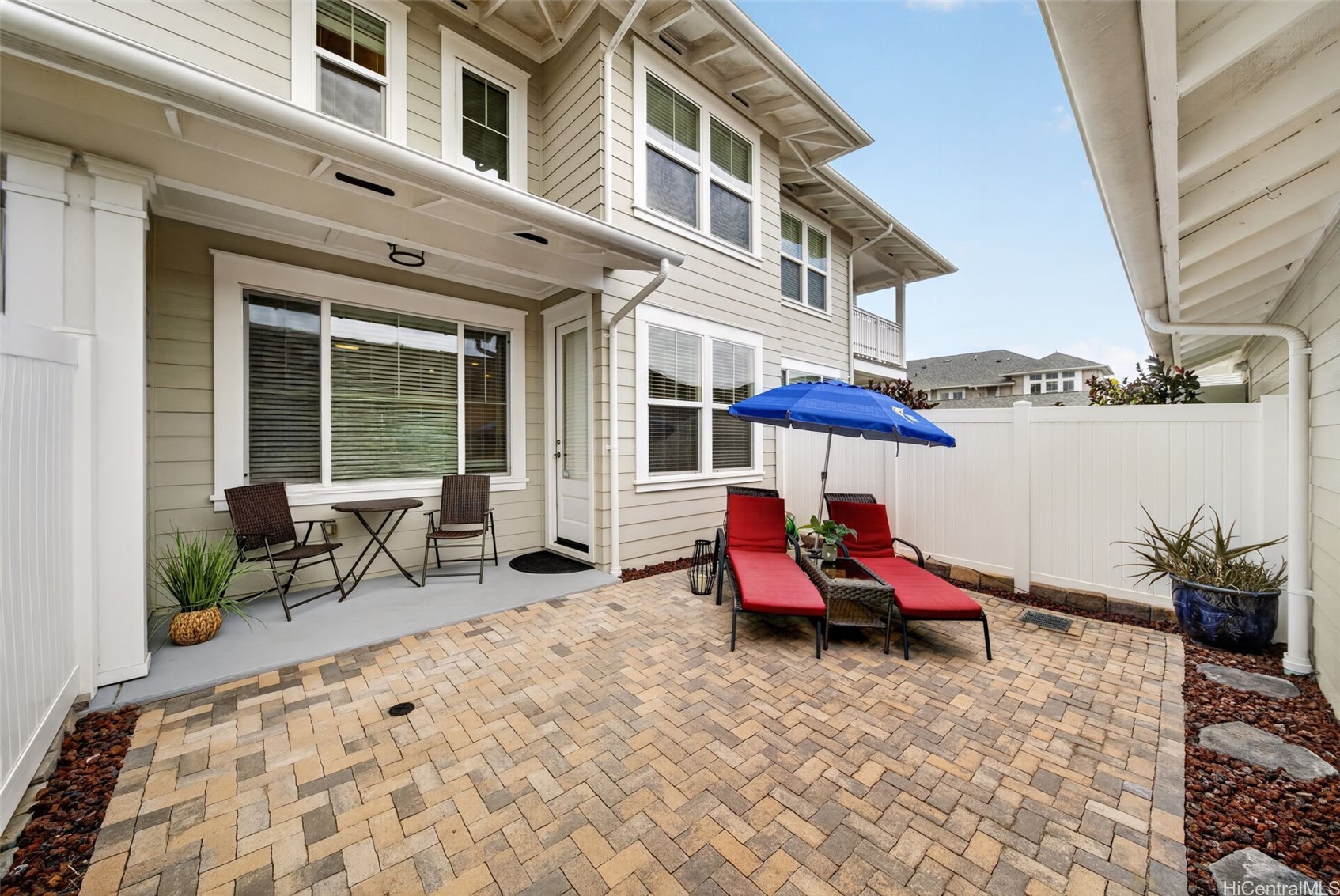 91-2220 Kaiwawalo Street 1202