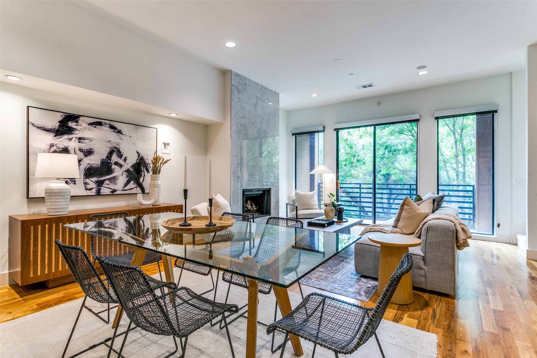 3930 Bowser Avenue Unit: 2