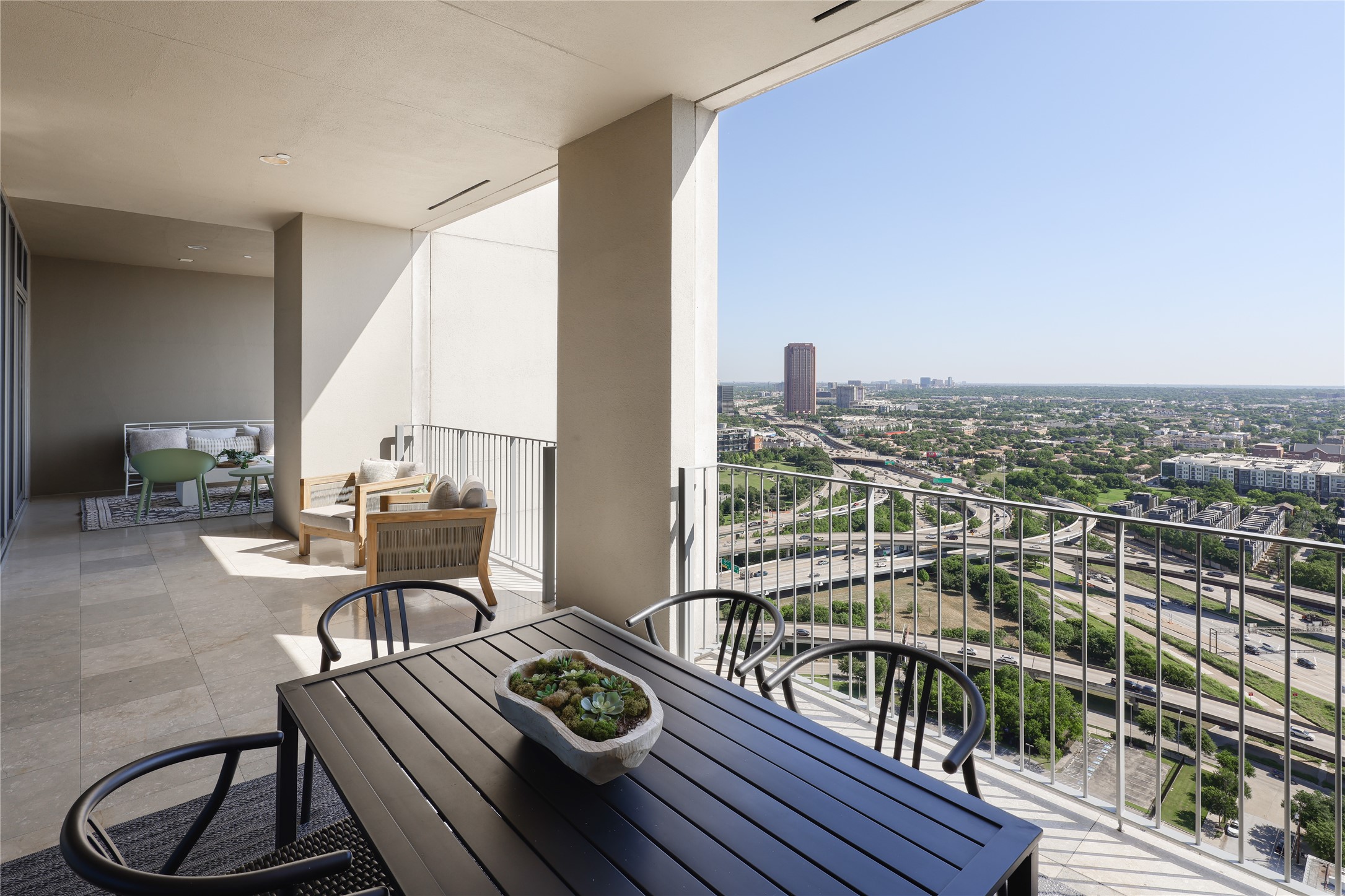 1717 Arts Plaza 2206