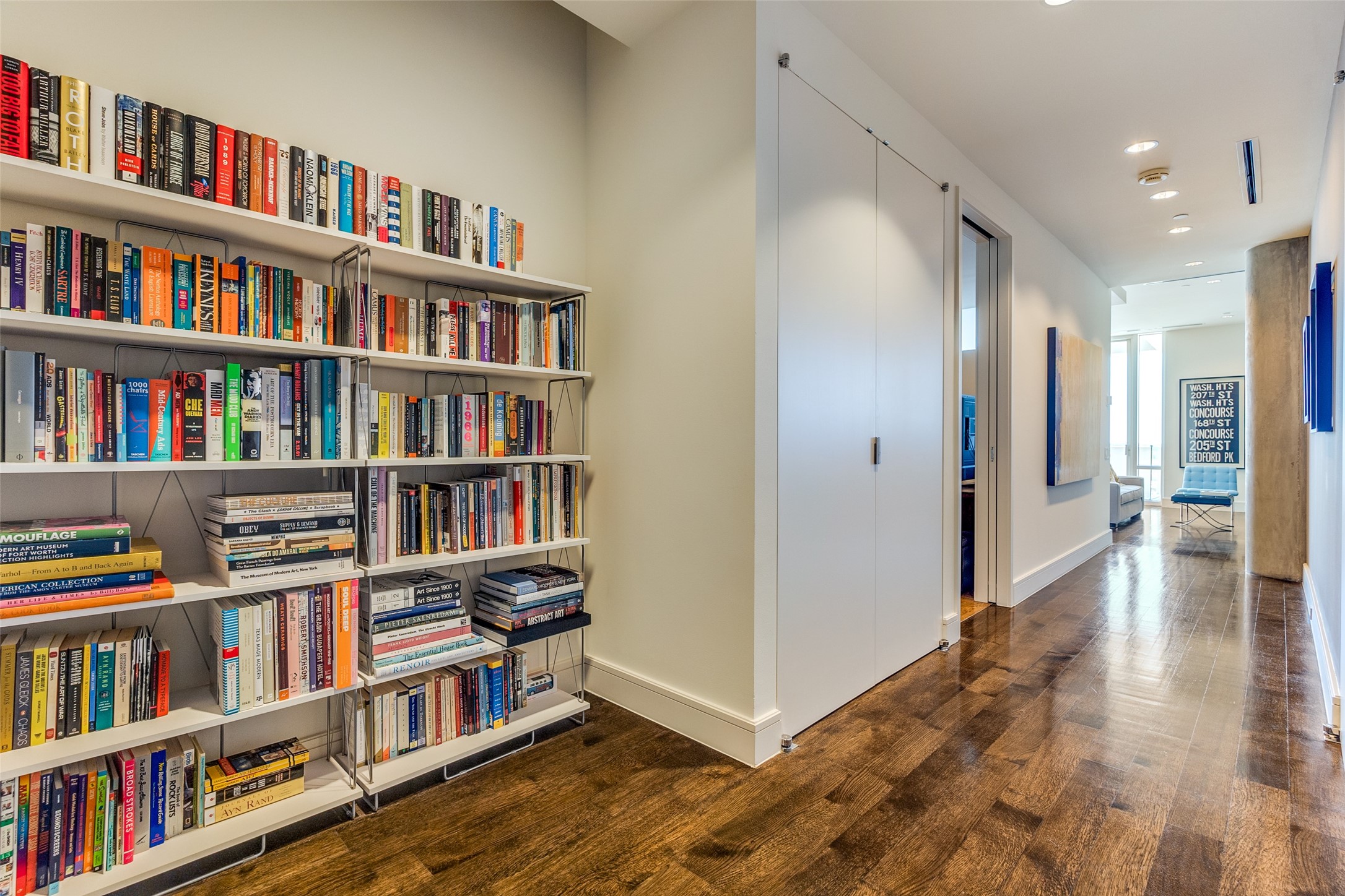 2408 Victory Park Lane 1131