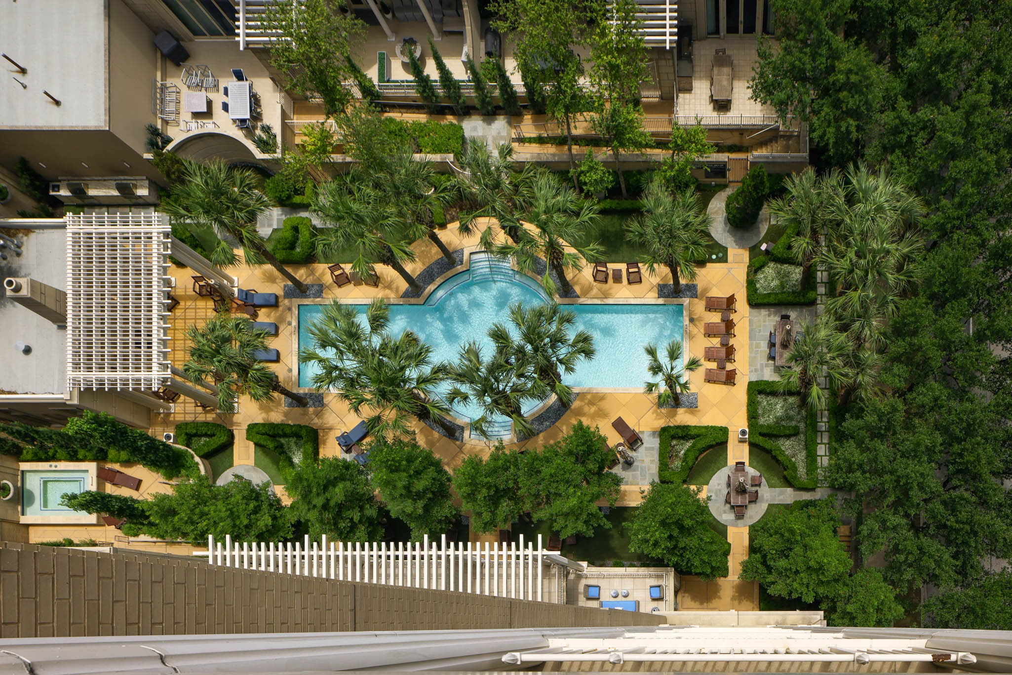 2555 N Pearl Street 1101