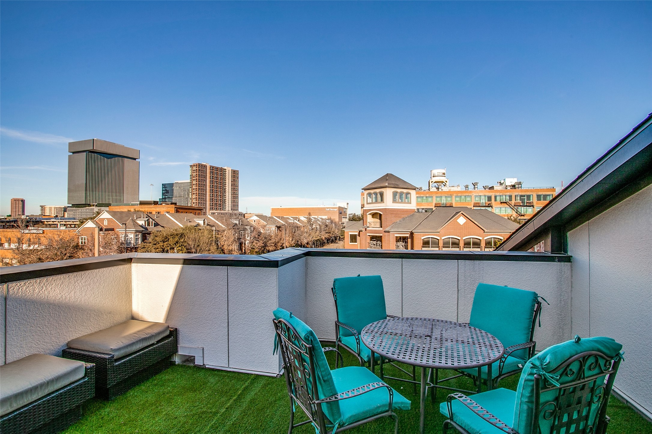 511 S Cesar Chavez Boulevard