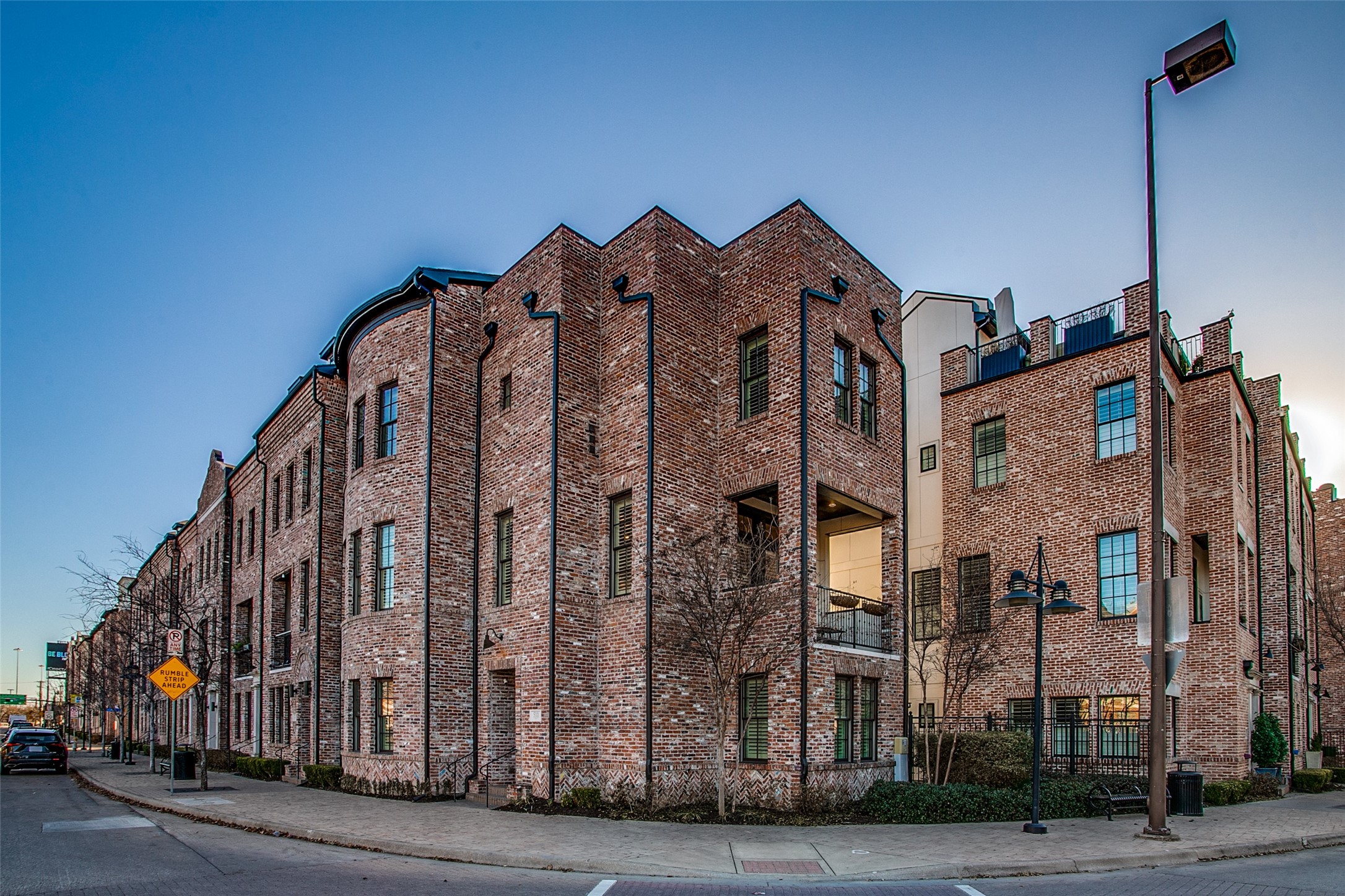 511 S Cesar Chavez Boulevard