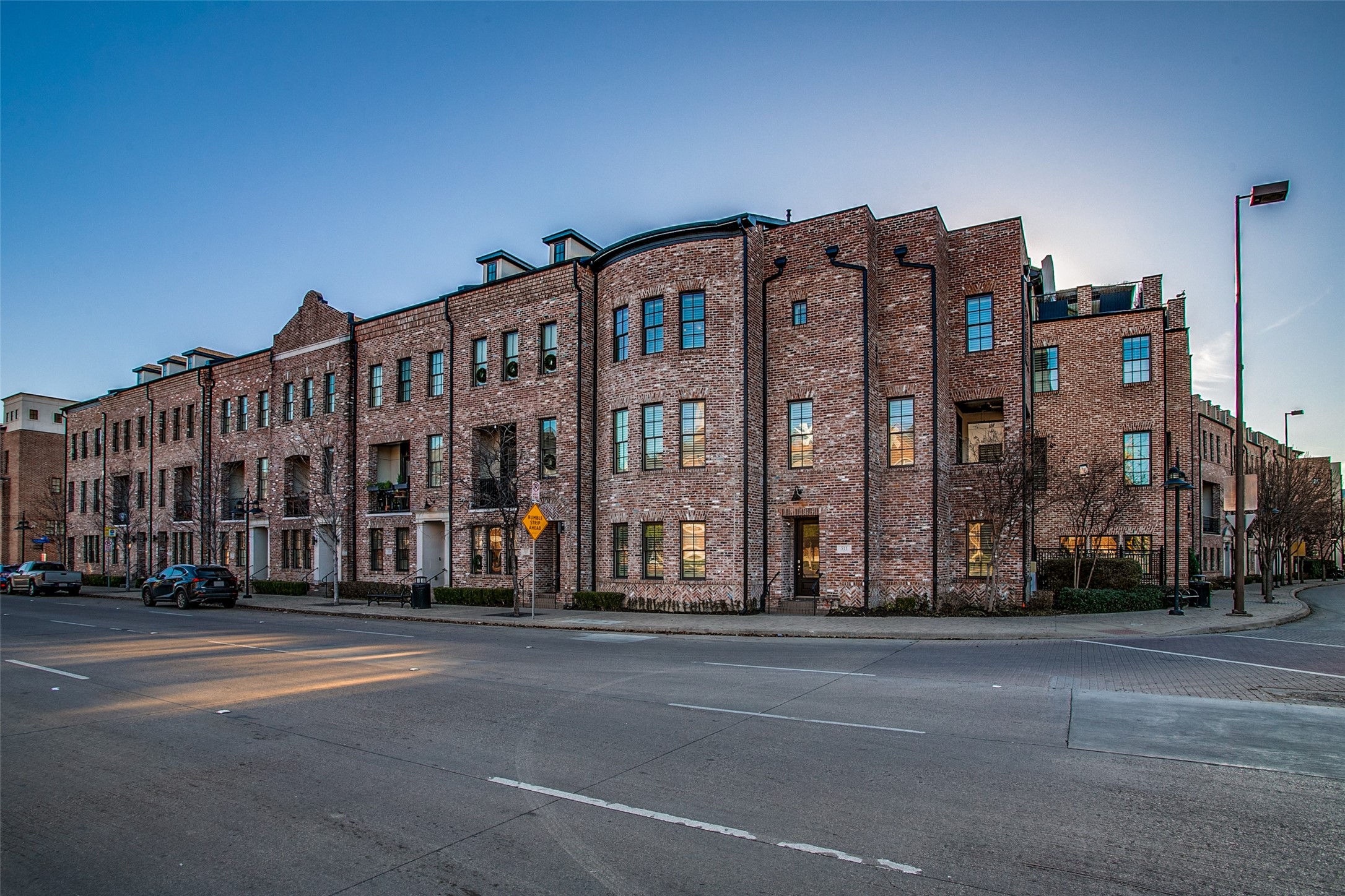 511 S Cesar Chavez Boulevard