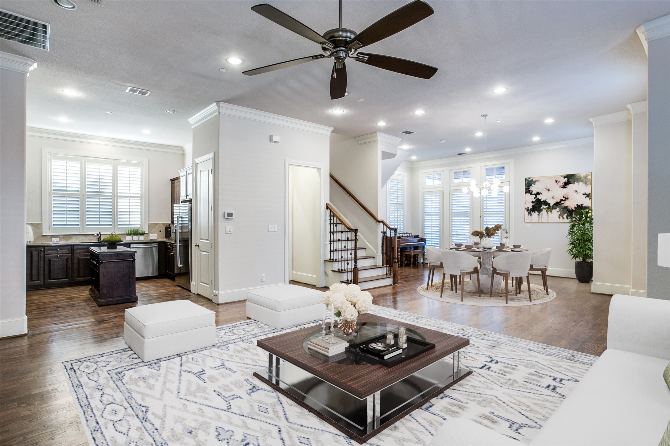 511 S Cesar Chavez Boulevard