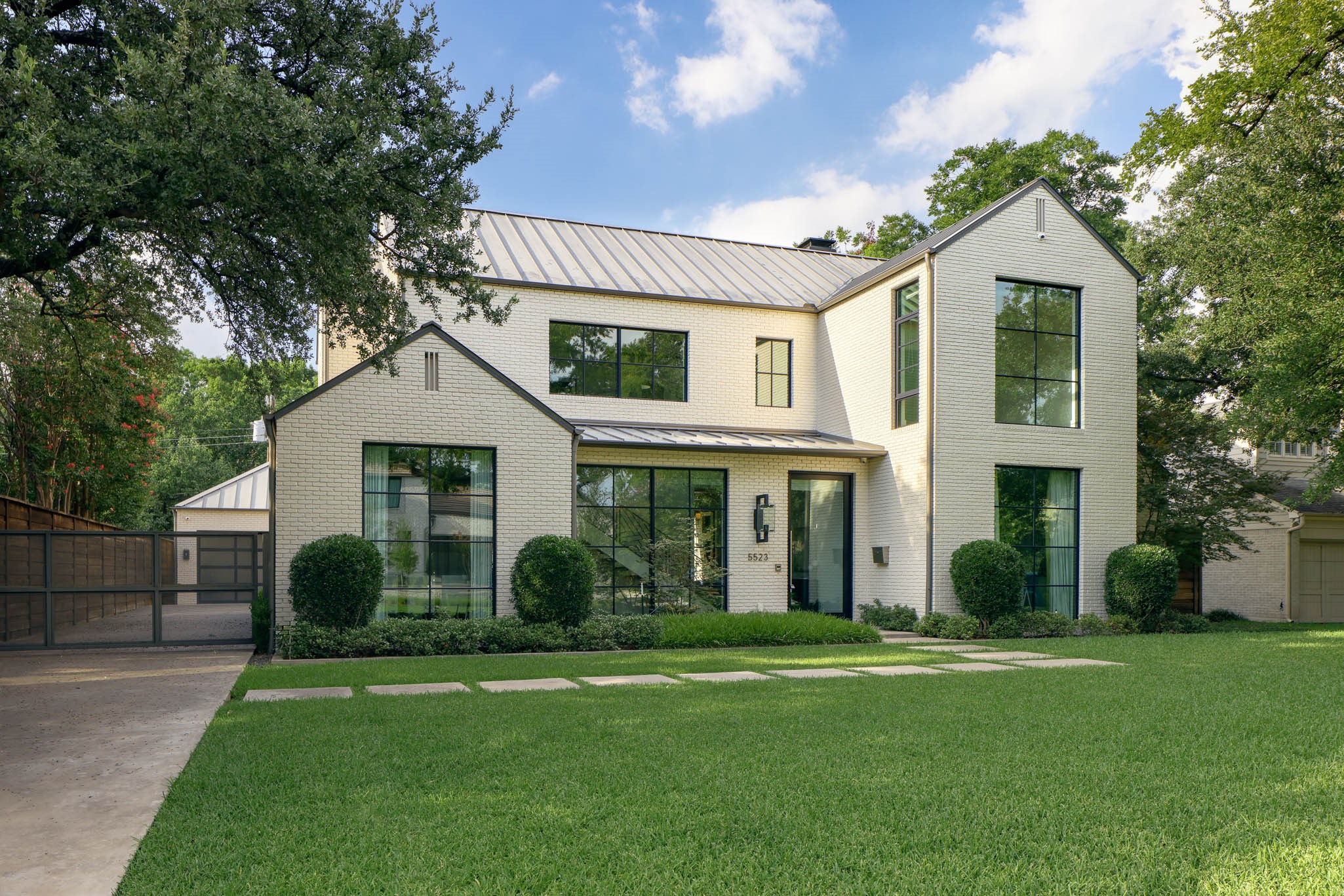 5523 Greenbrier Drive