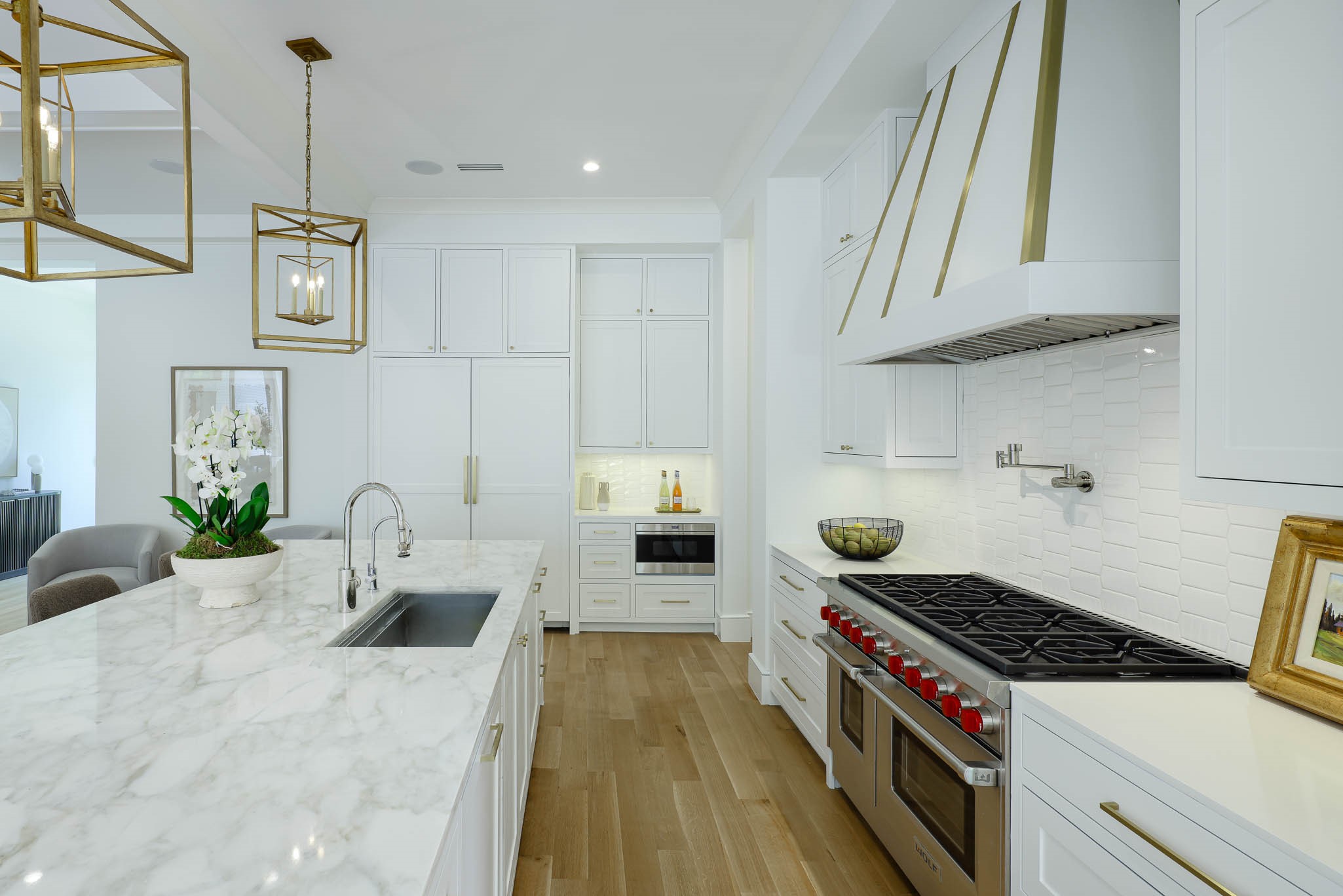 5523 Greenbrier Drive