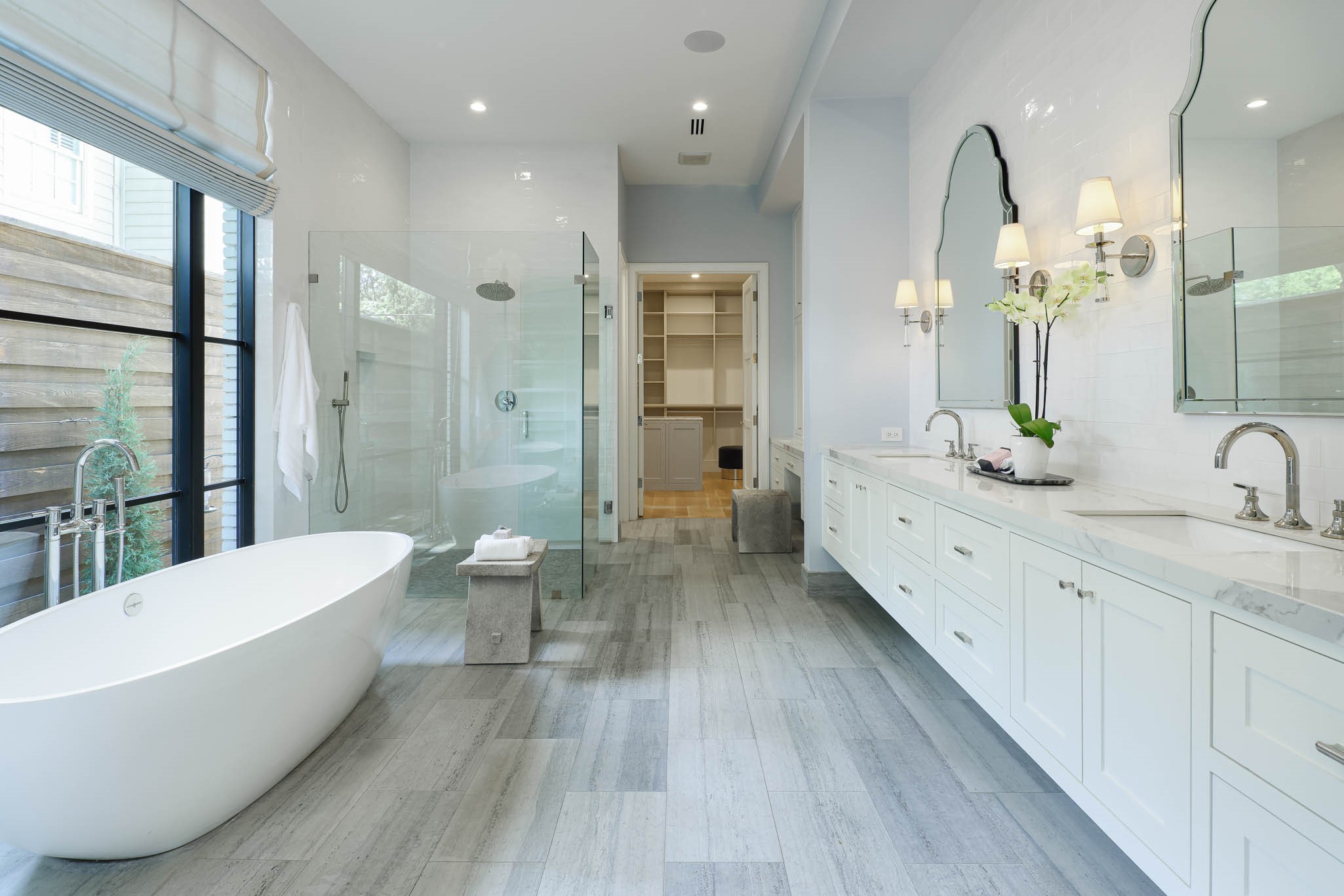 5523 Greenbrier Drive