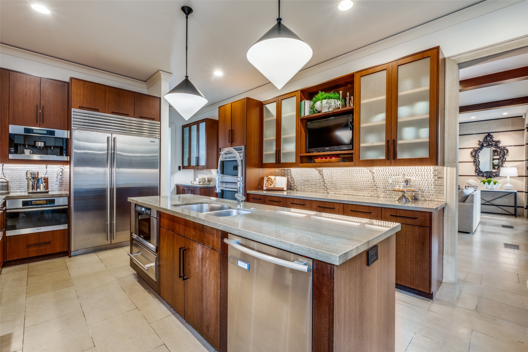 4404 Stanhope Street