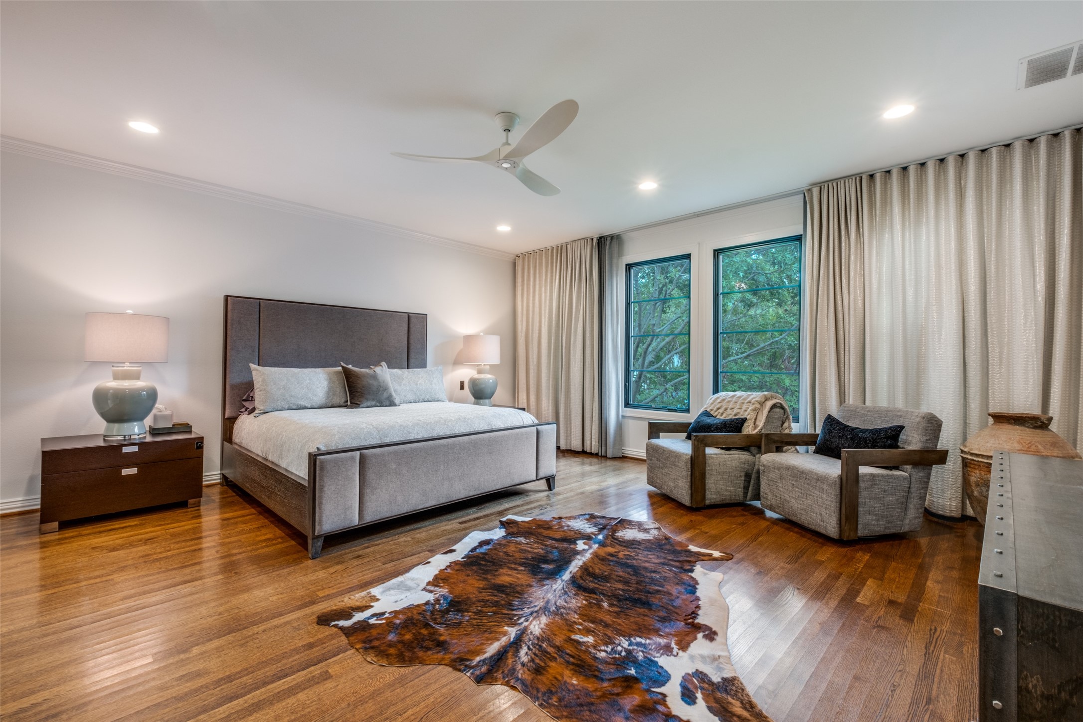 4404 Stanhope Street