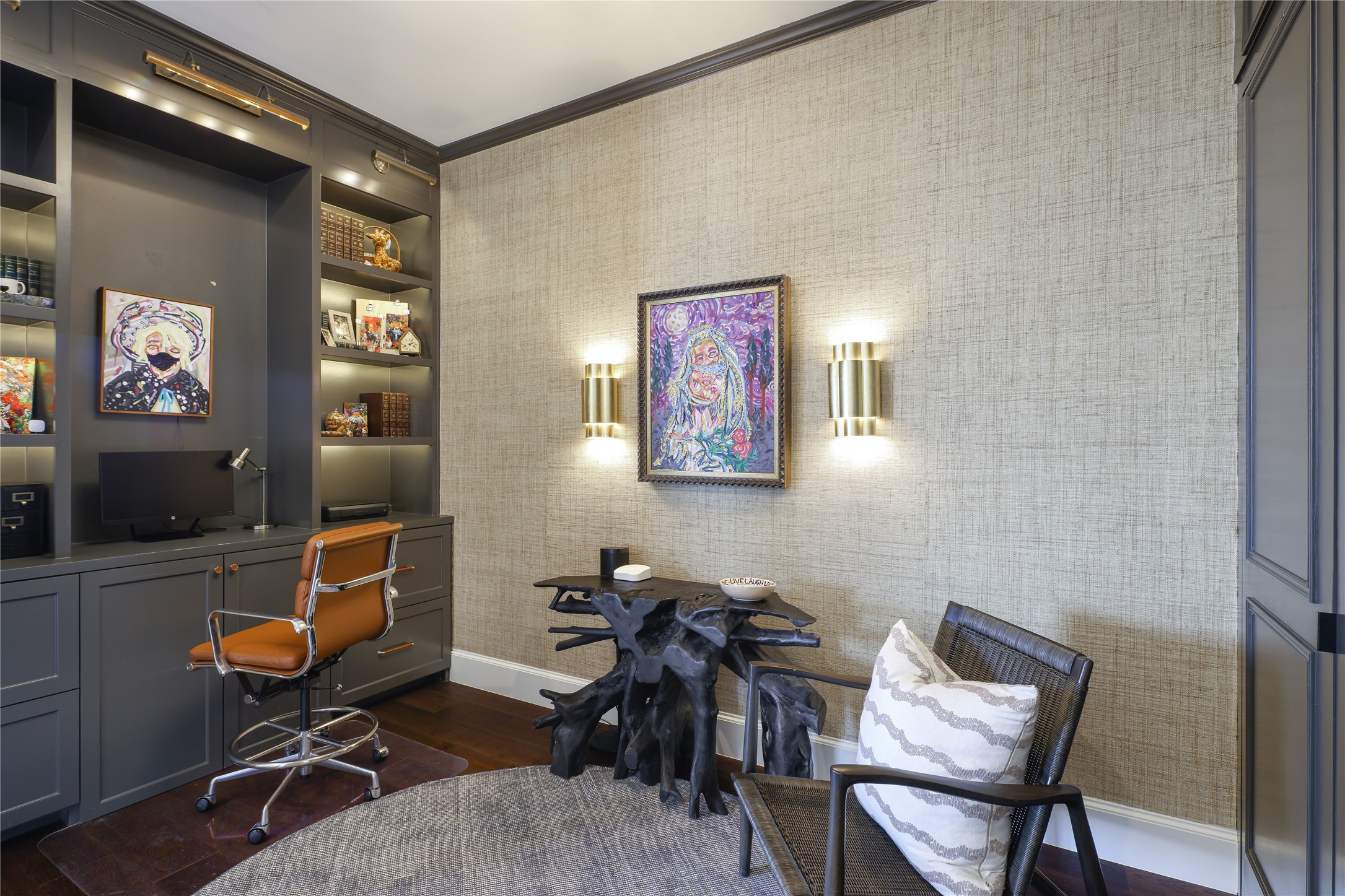 2200 Victory Avenue 2207