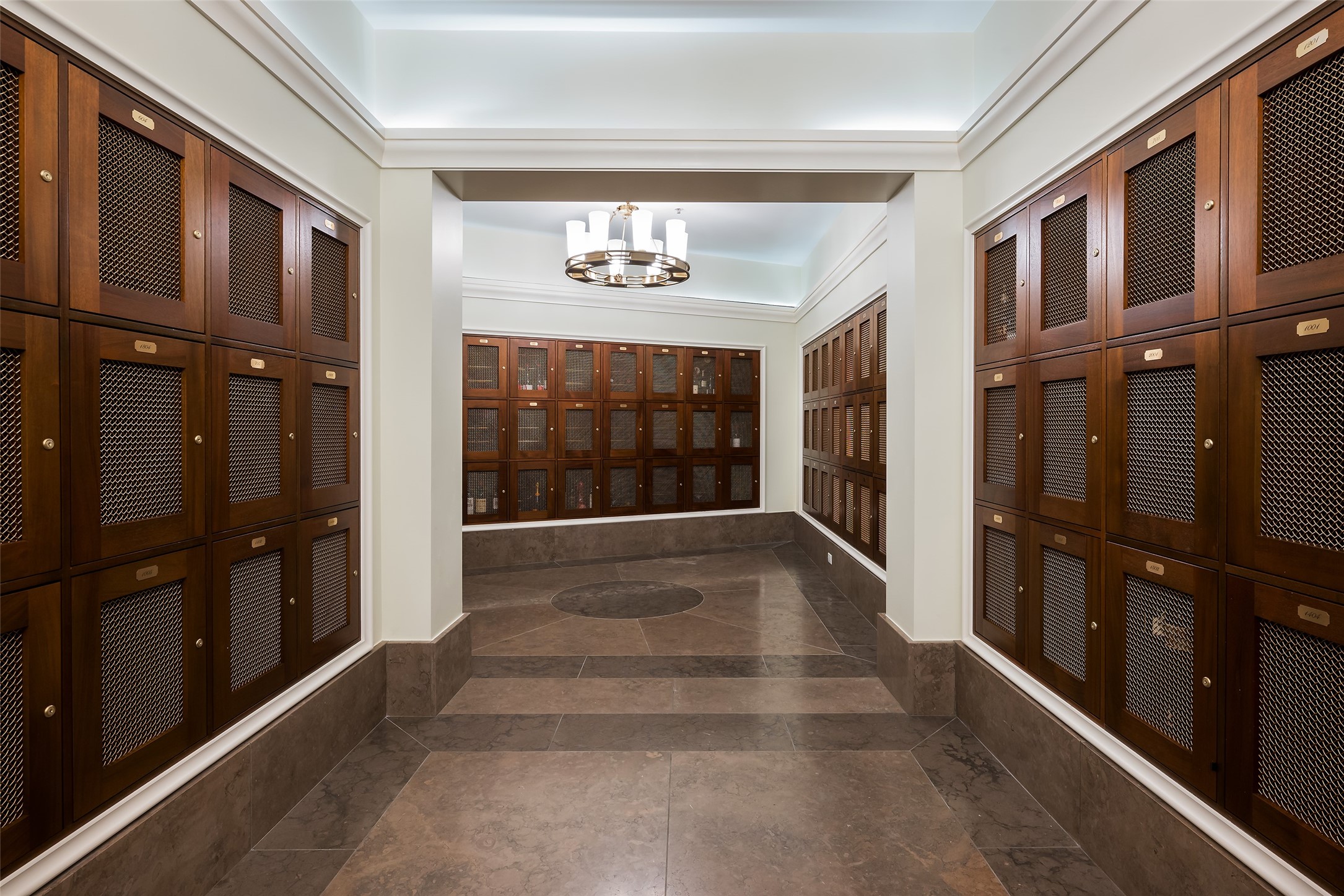 2555 N Pearl Street 505