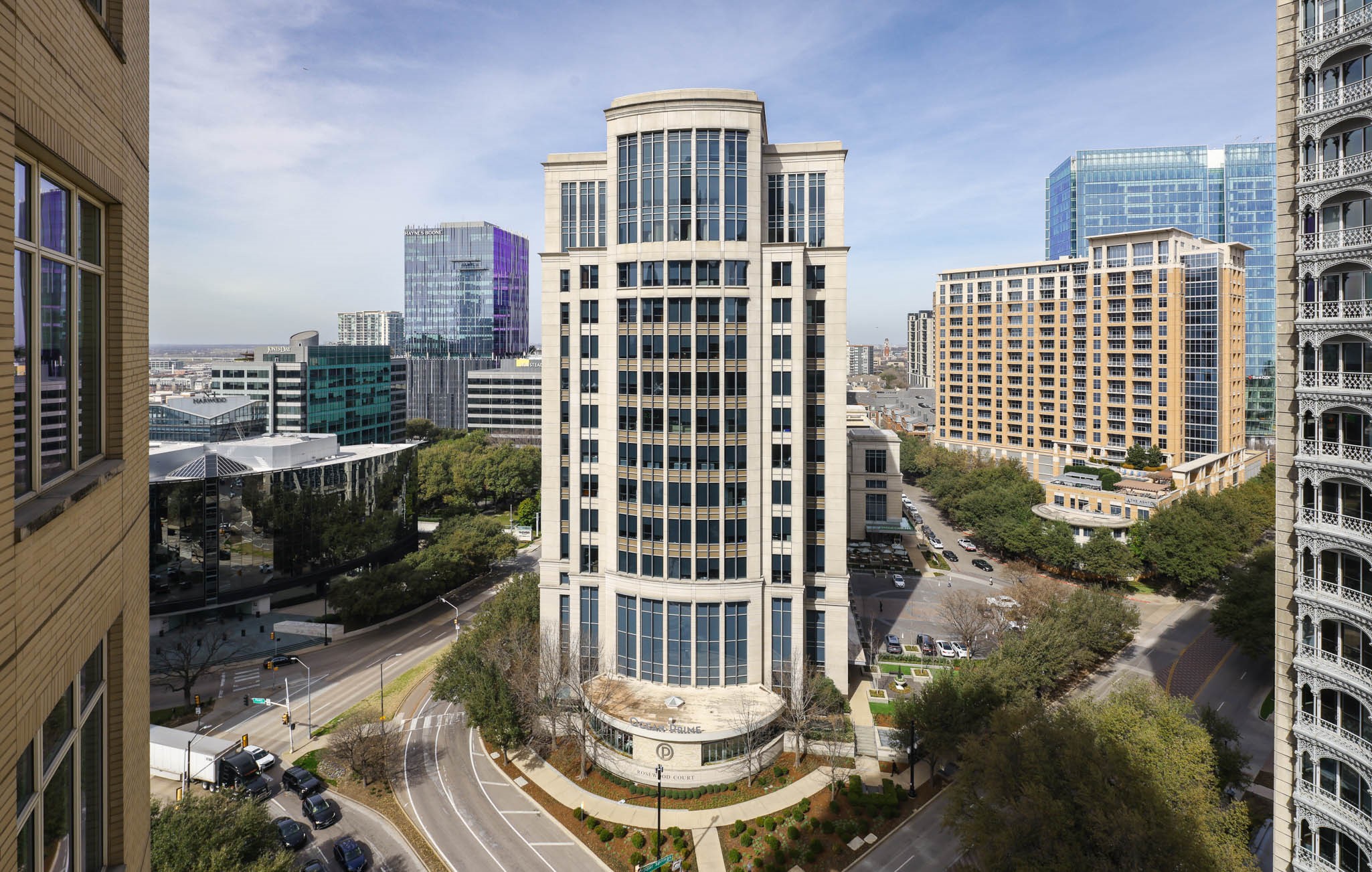 2555 N Pearl Street 1304