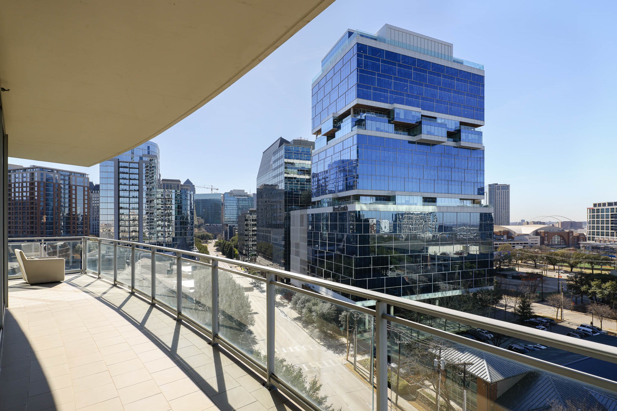 2900 Mckinnon Street 801