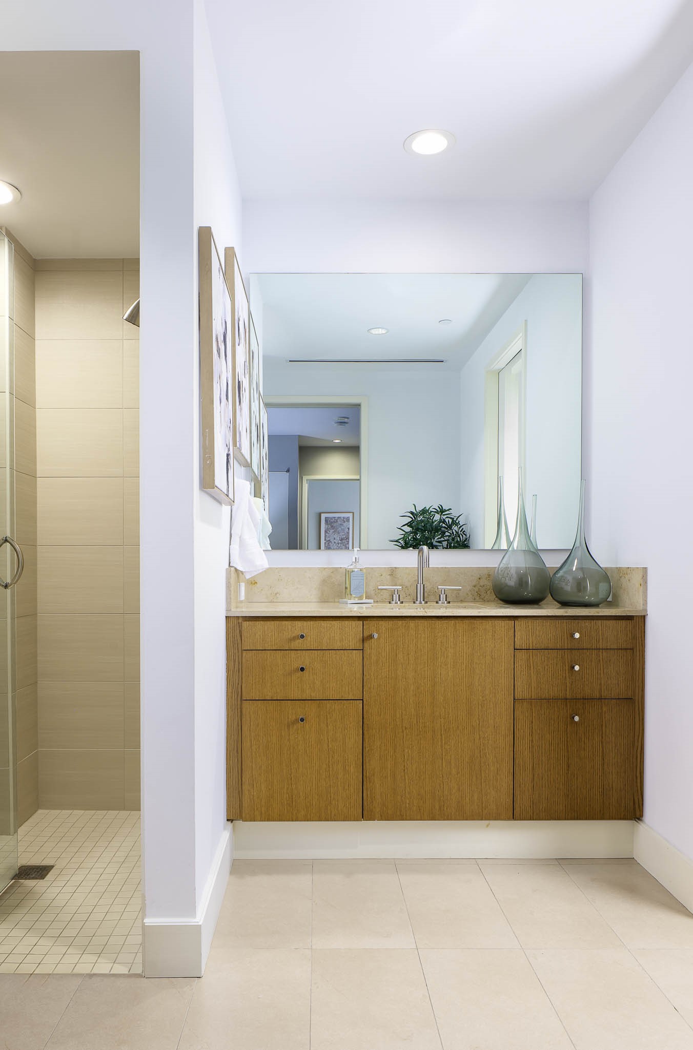 2408 Victory Park Lane 1239