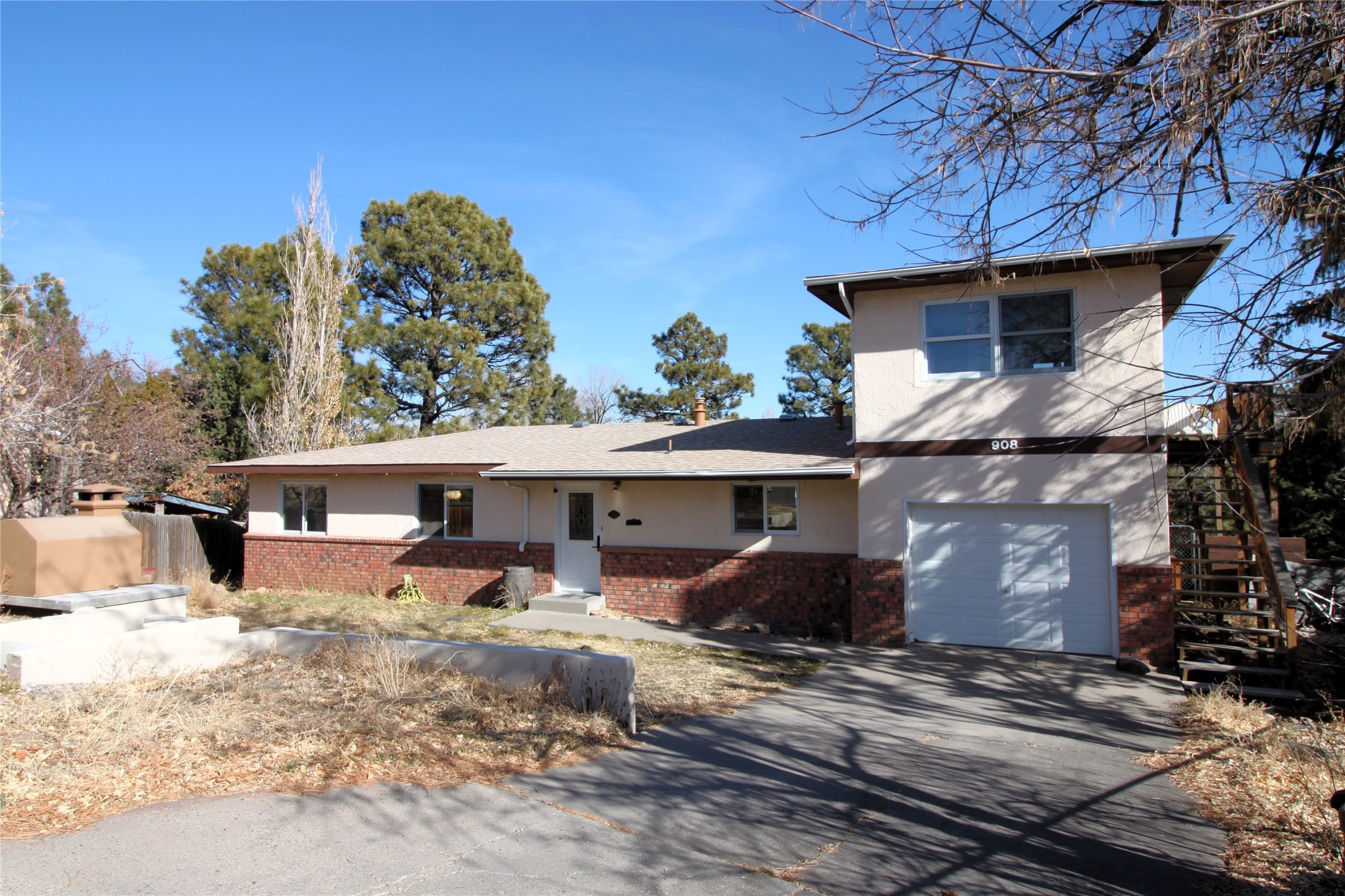 908 Capulin Road