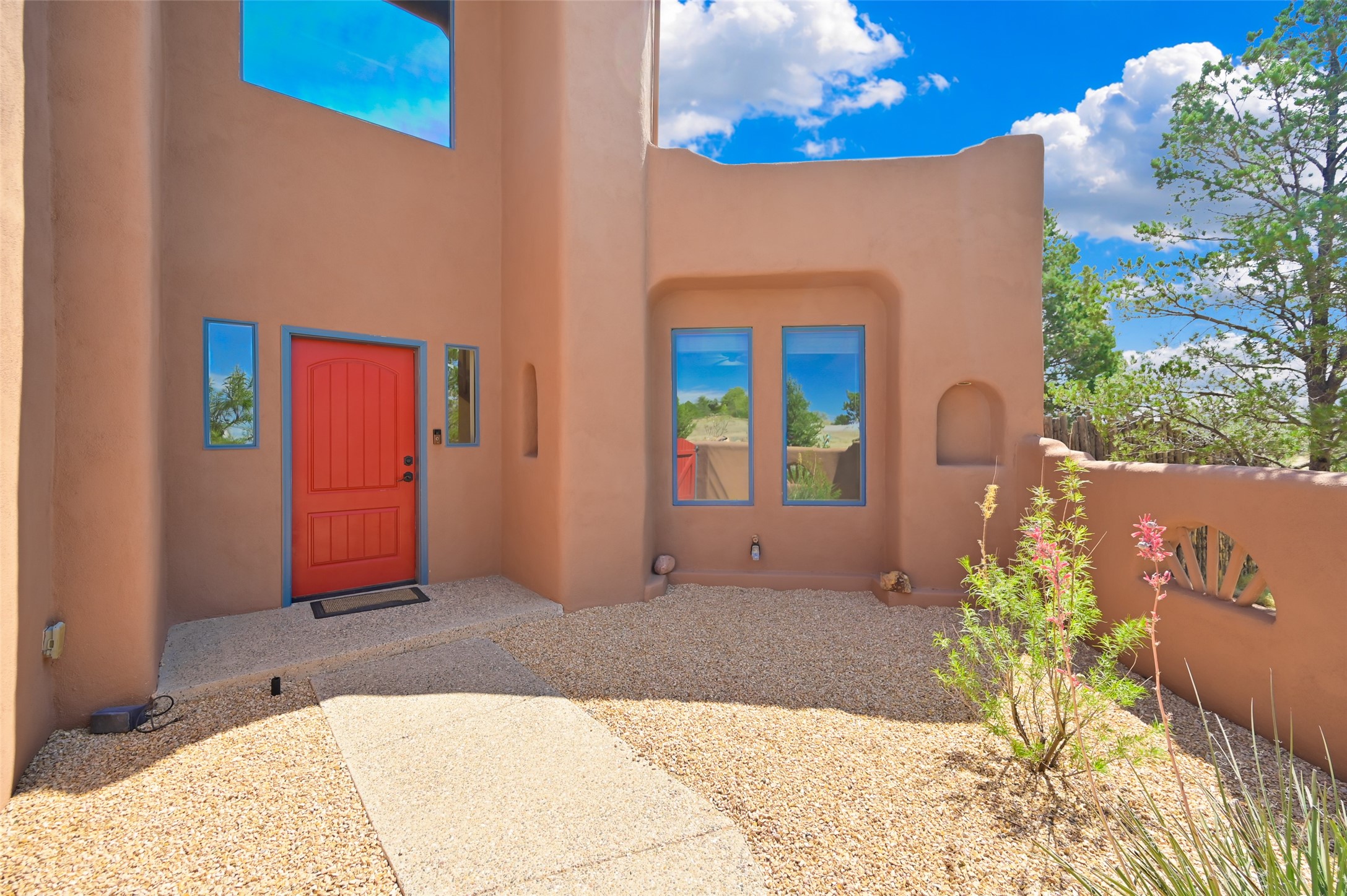 5 Sombra Court