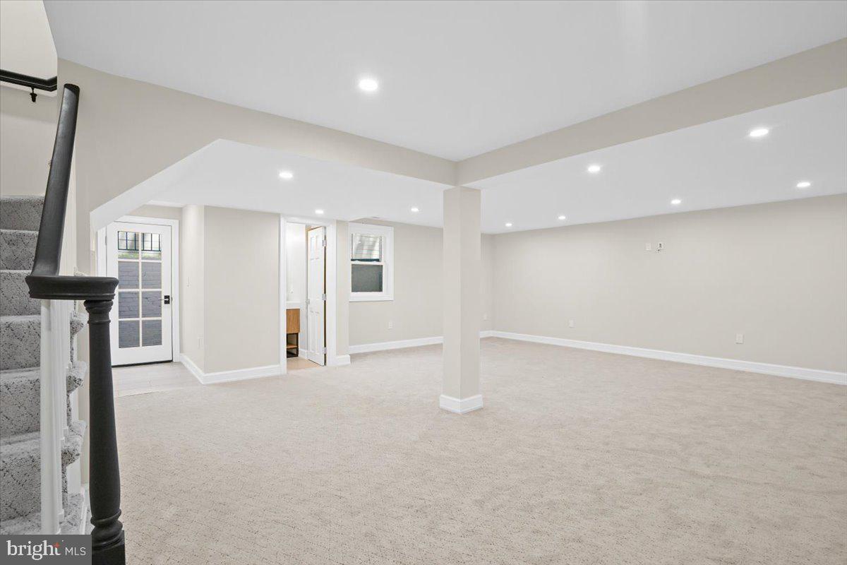 4735 Rodman STREET NW