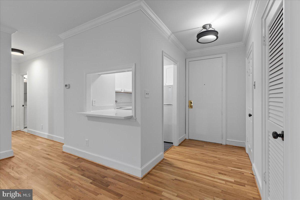 1735 New Hampshire Ave NW #305