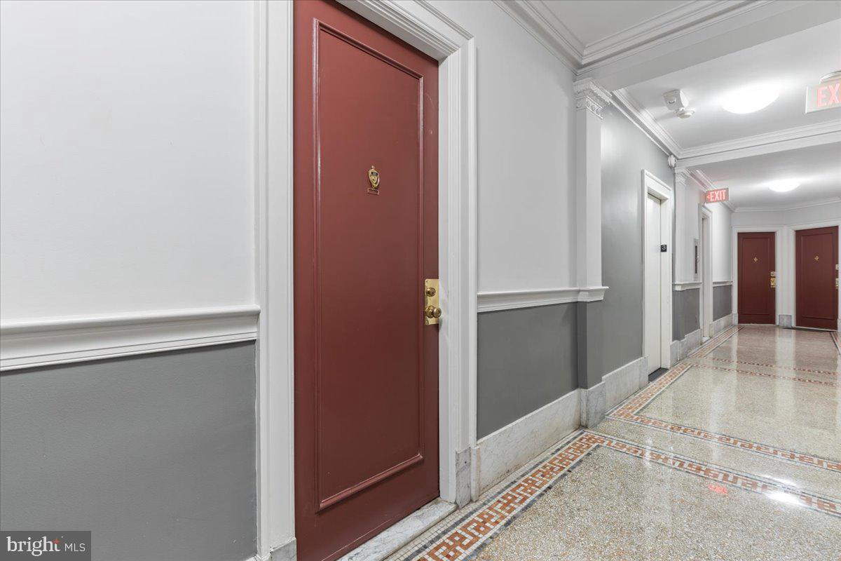 1735 New Hampshire Ave NW #305