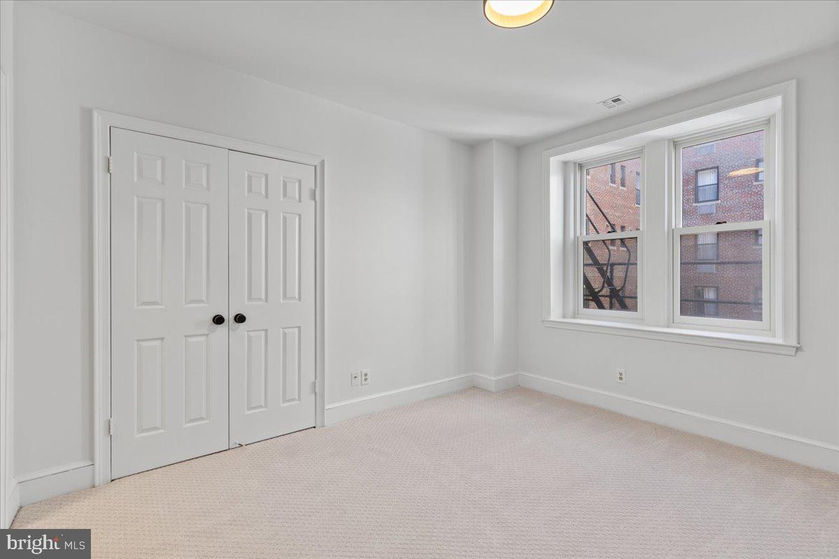 1735 New Hampshire Ave NW #305