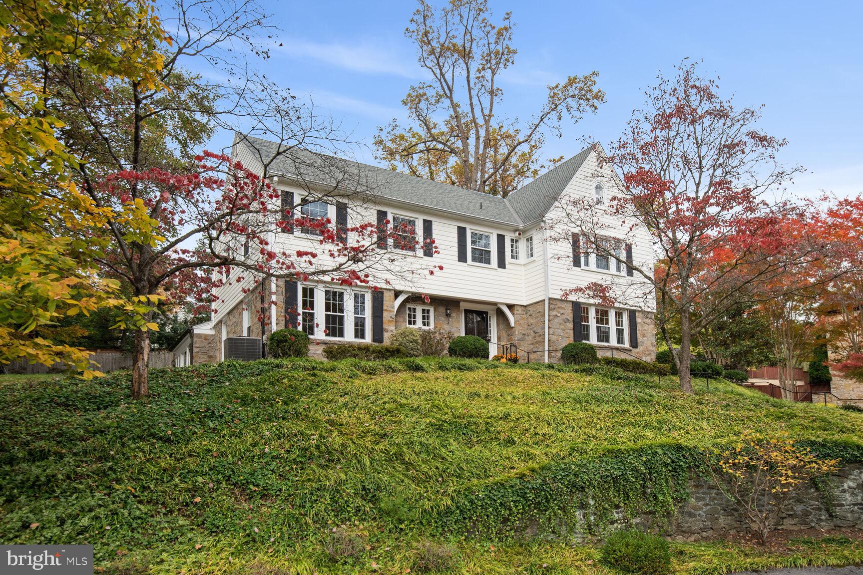 4853 Rockwood Pkwy NW