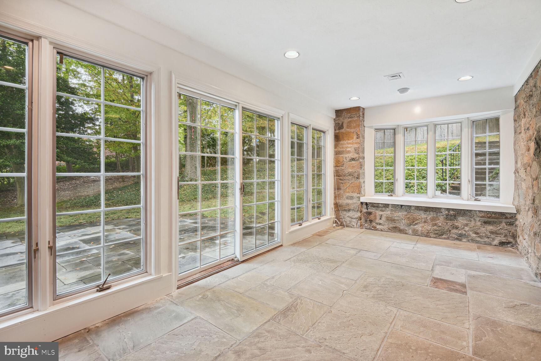 4853 Rockwood Pkwy NW