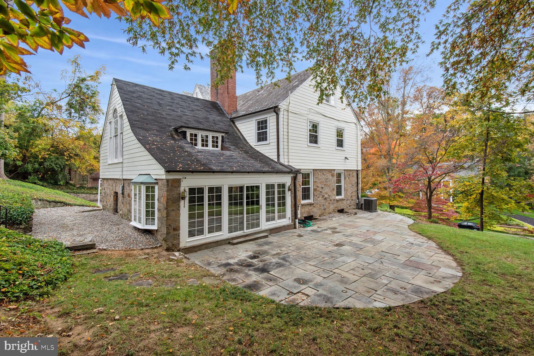 4853 Rockwood Pkwy NW