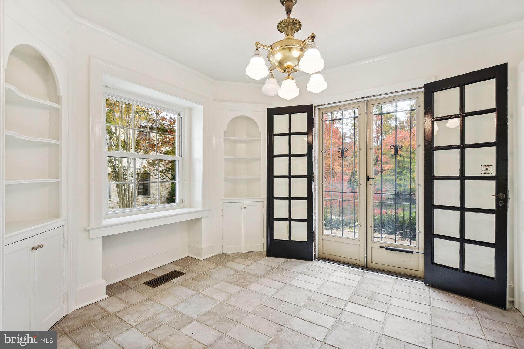 4853 Rockwood Pkwy NW