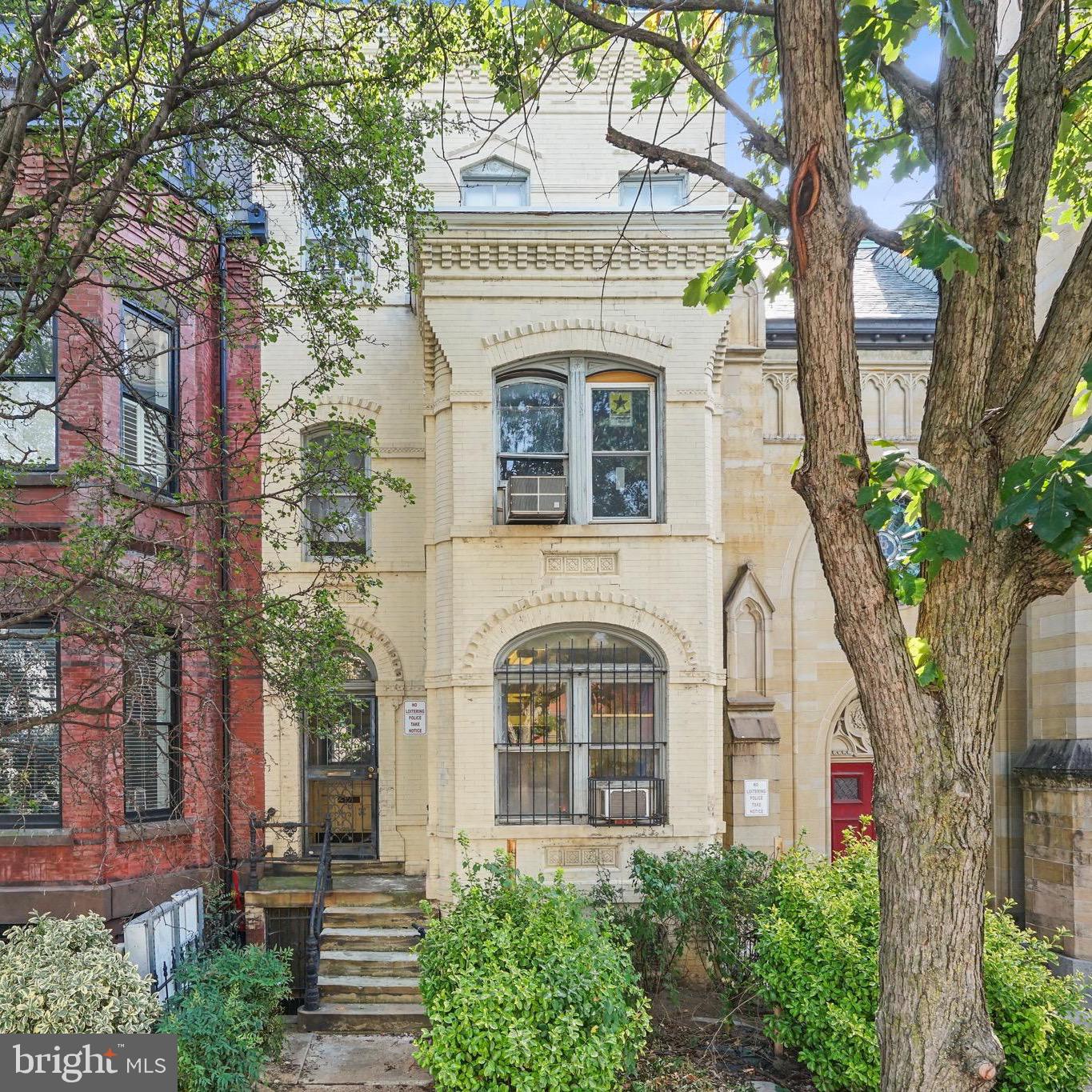 1405 15th St NW
