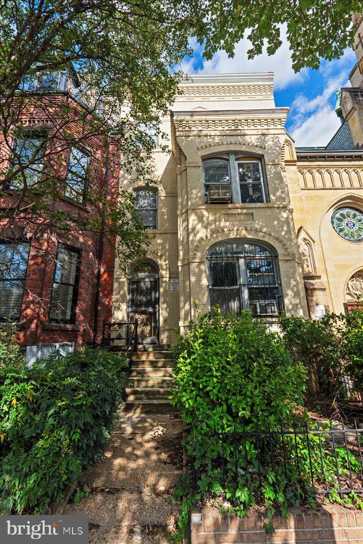 1405 15th St NW