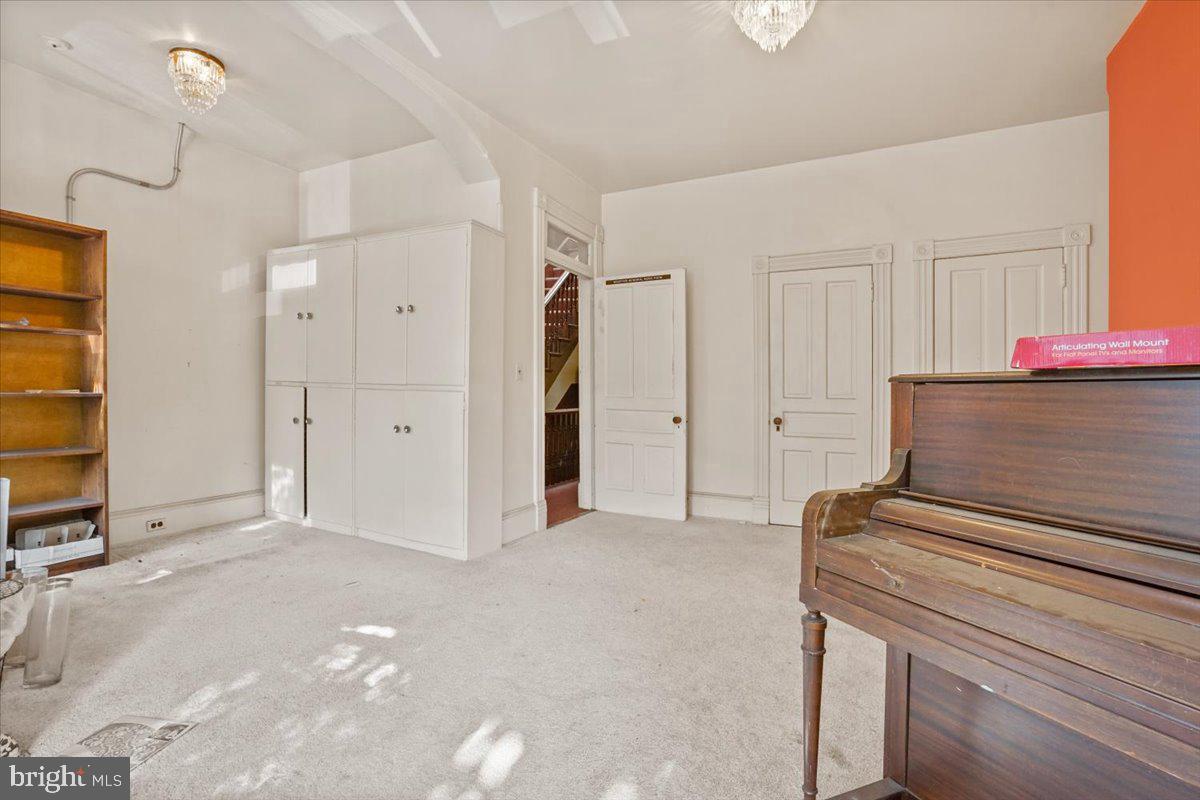 1405 15th St NW