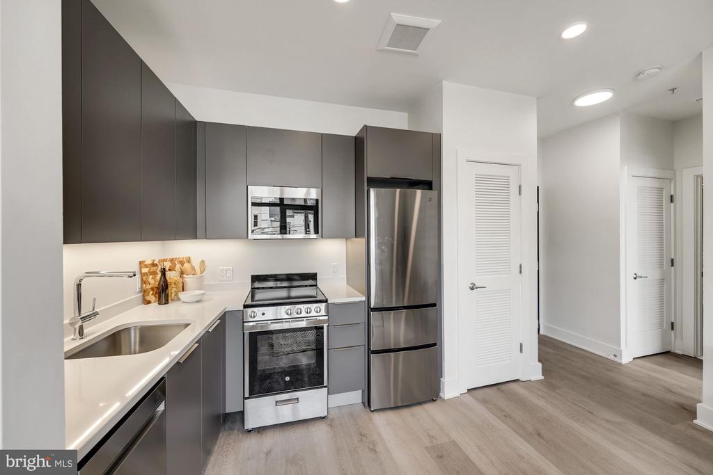 3831 GEORGIA AVE NW #602