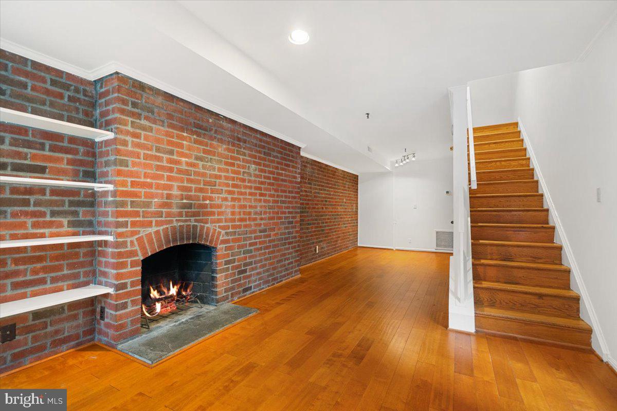 1021 POTOMAC ST NW #1021P