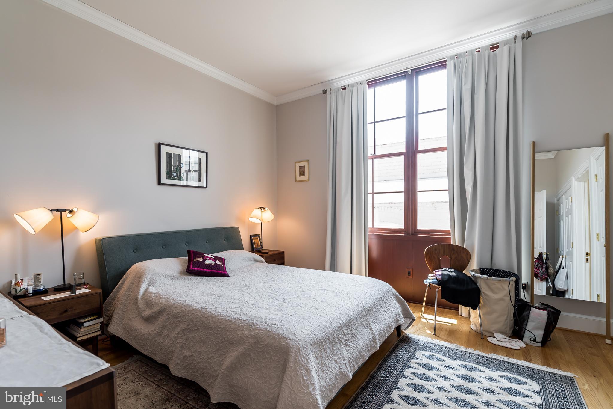 1351 WISCONSIN AVE NW #3A