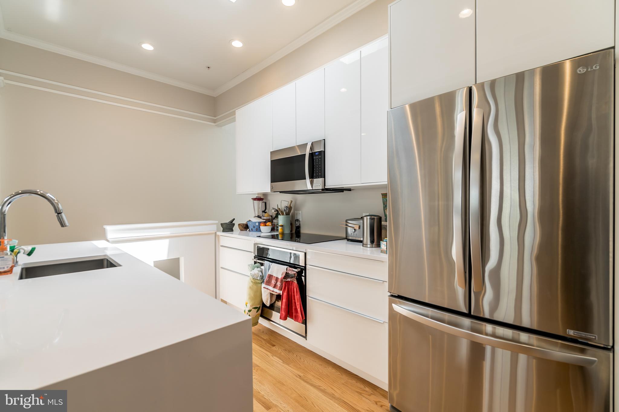 1351 WISCONSIN AVE NW #3A