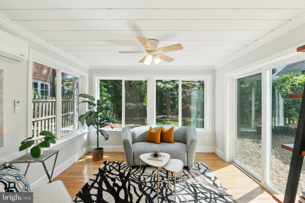 5008 Klingle St NW