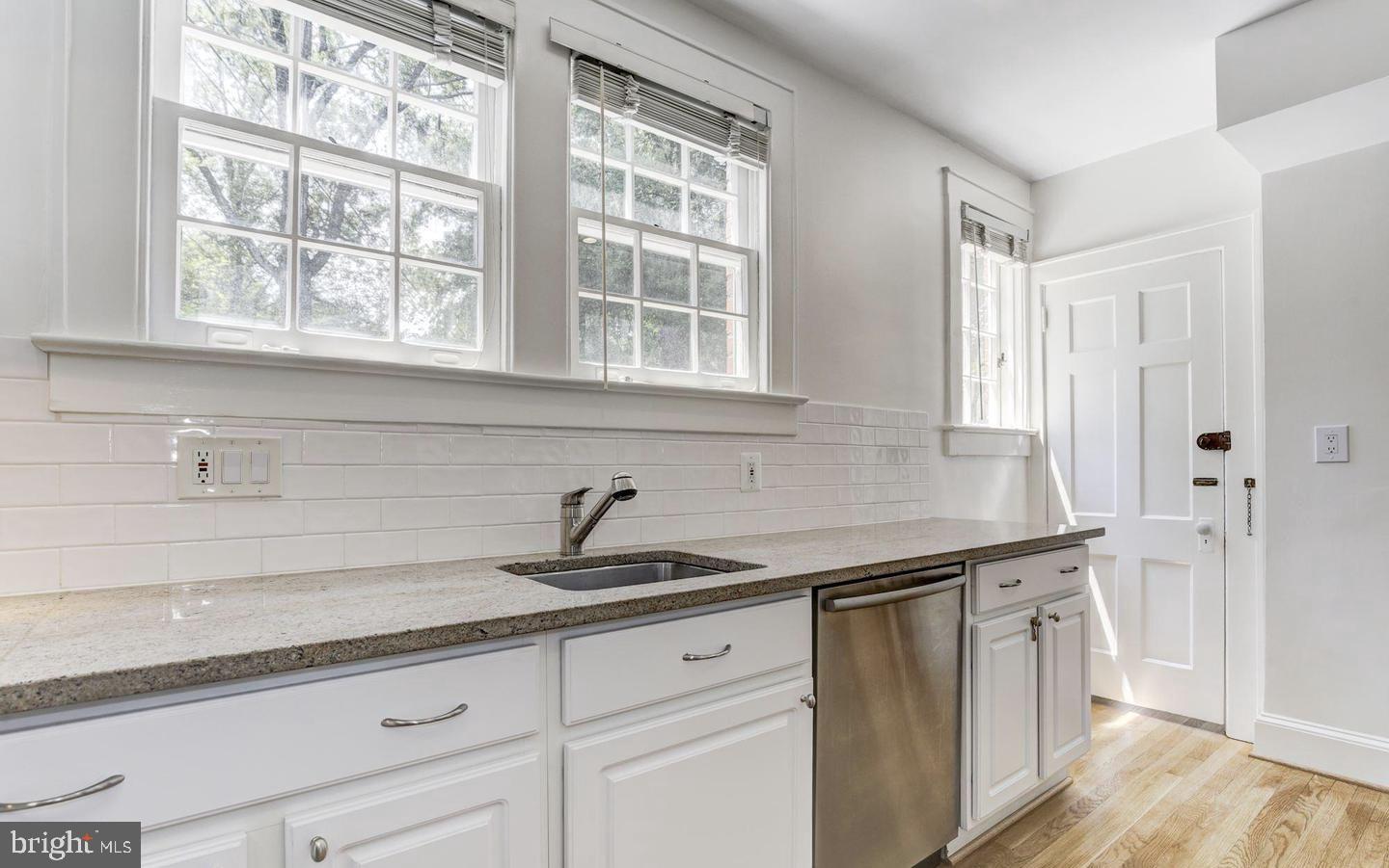 3504 RODMAN STREET NW