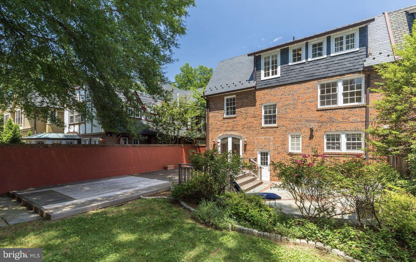 3504 RODMAN STREET NW