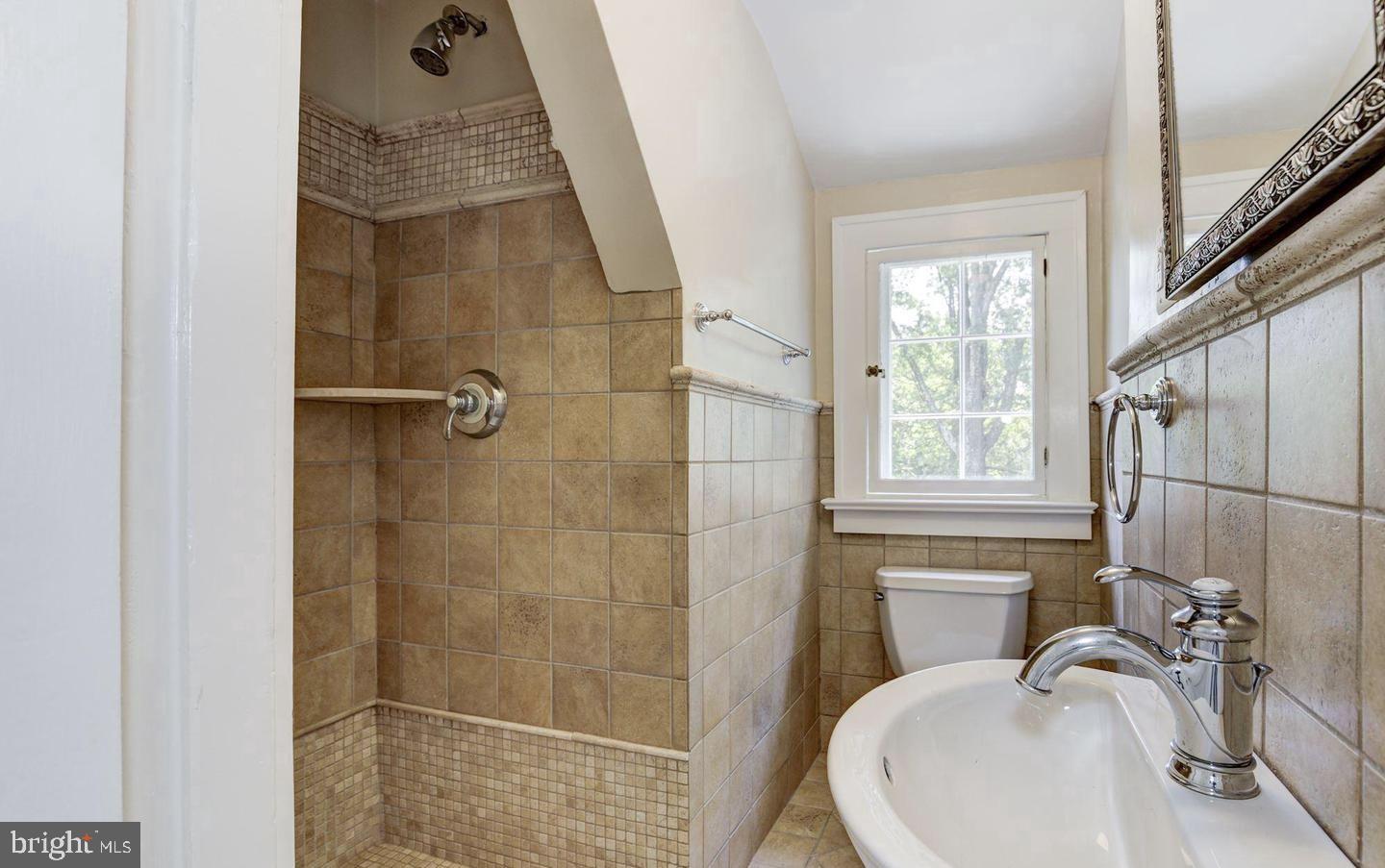 3504 RODMAN STREET NW