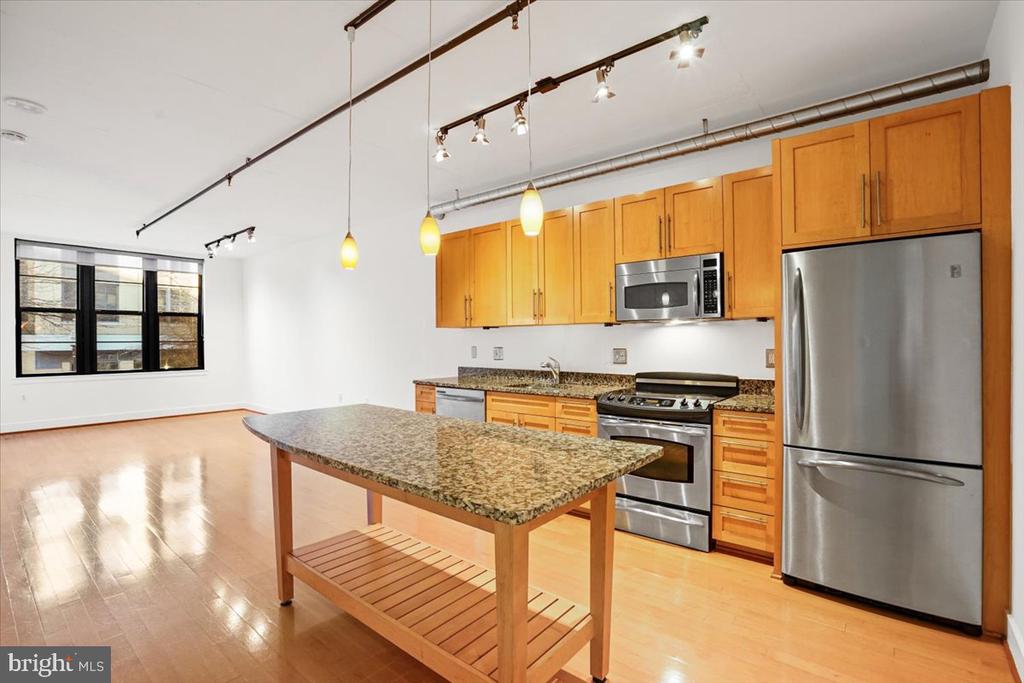 2125 14TH STREET NW 228