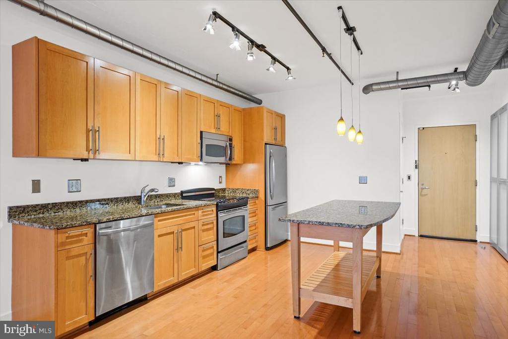 2125 14TH STREET NW 228