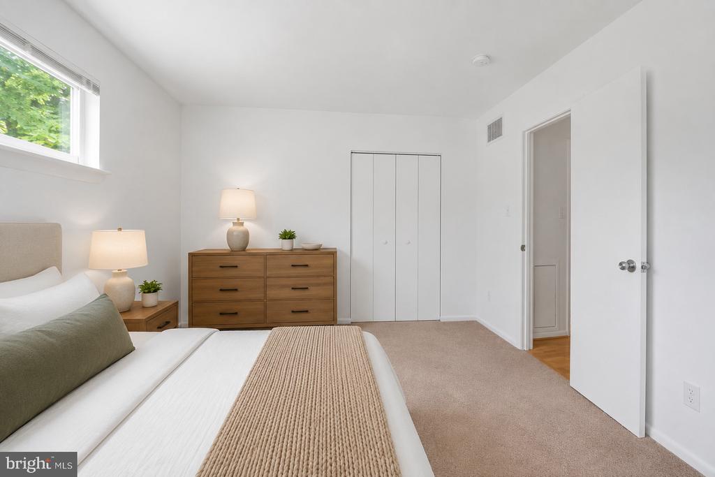 630 11TH STREET NE Unit: 203