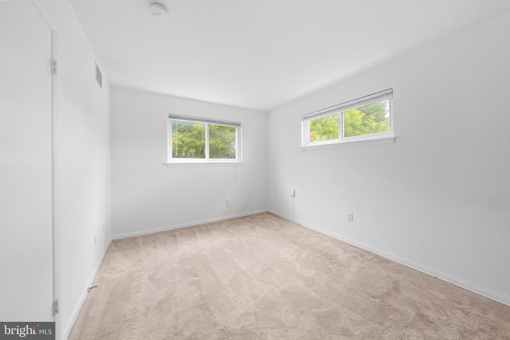 630 11TH STREET NE Unit: 203
