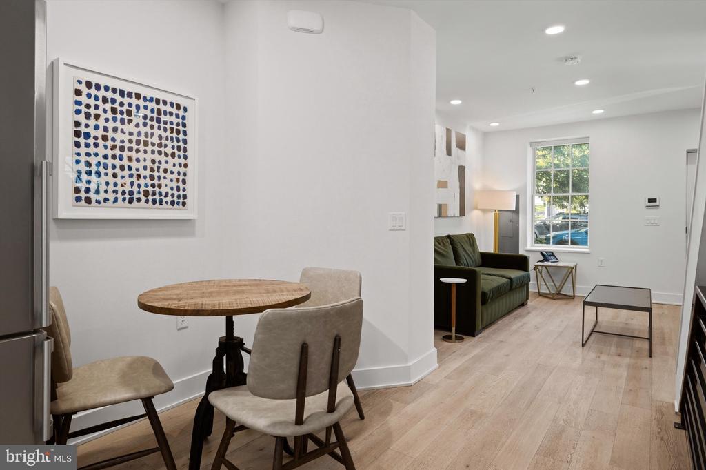 816 POTOMAC AVENUE SE Unit: TH