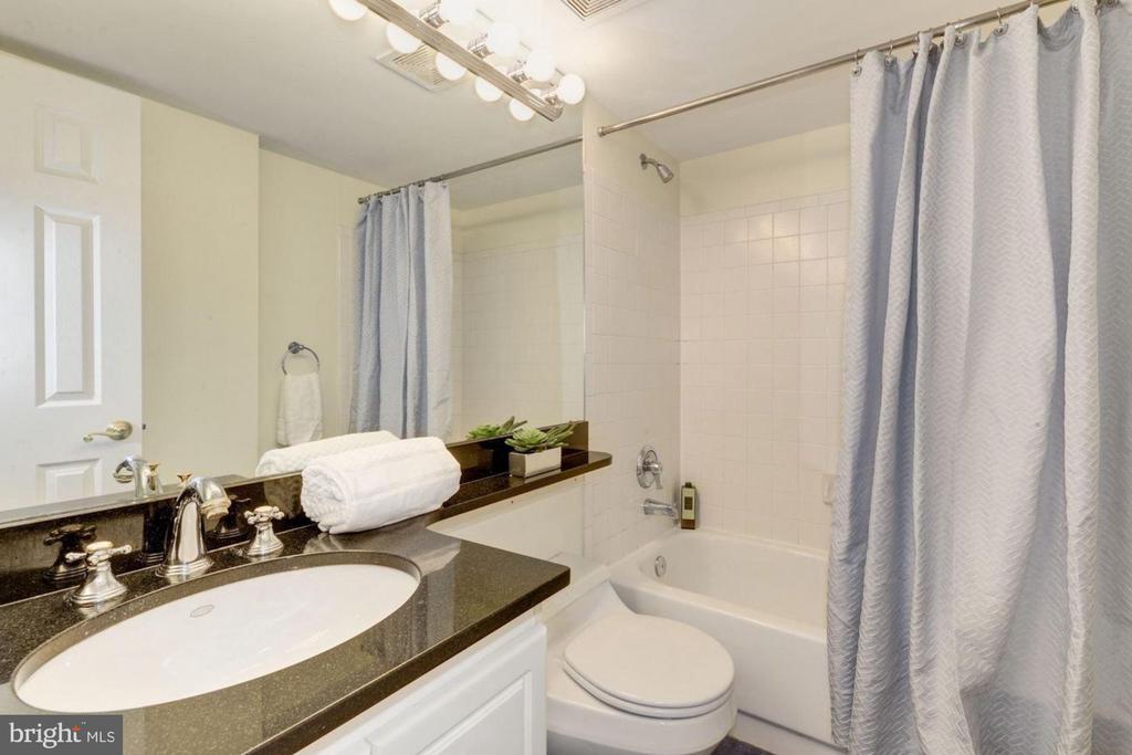 1619 R STREET NW Unit: LL1