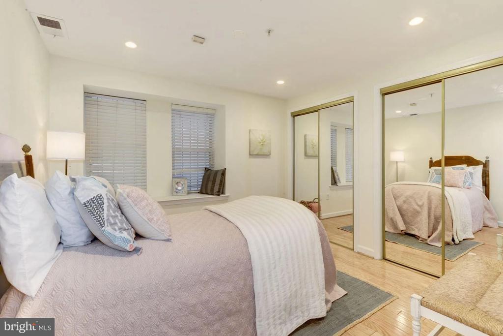 1619 R STREET NW Unit: LL1