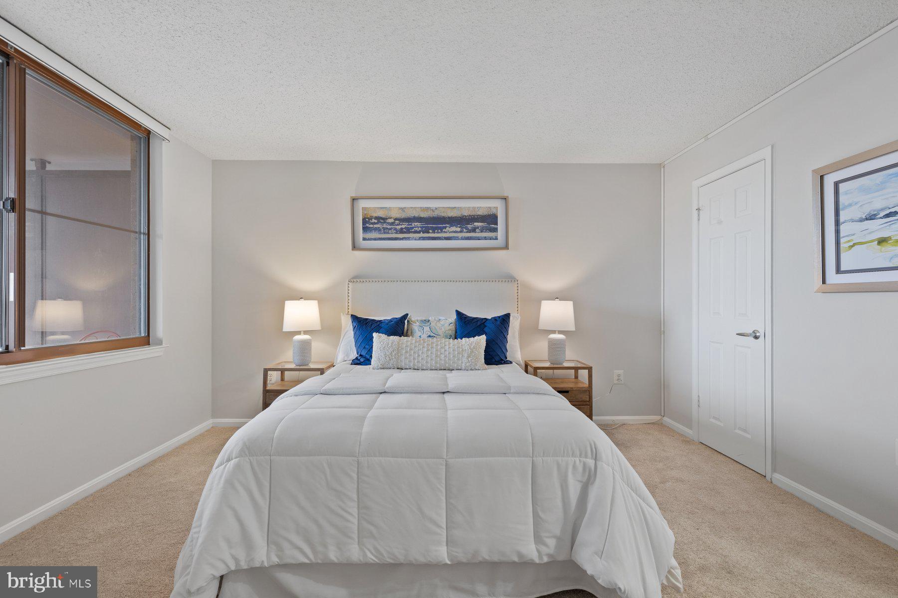 10101 Grosvenor Pl #1513