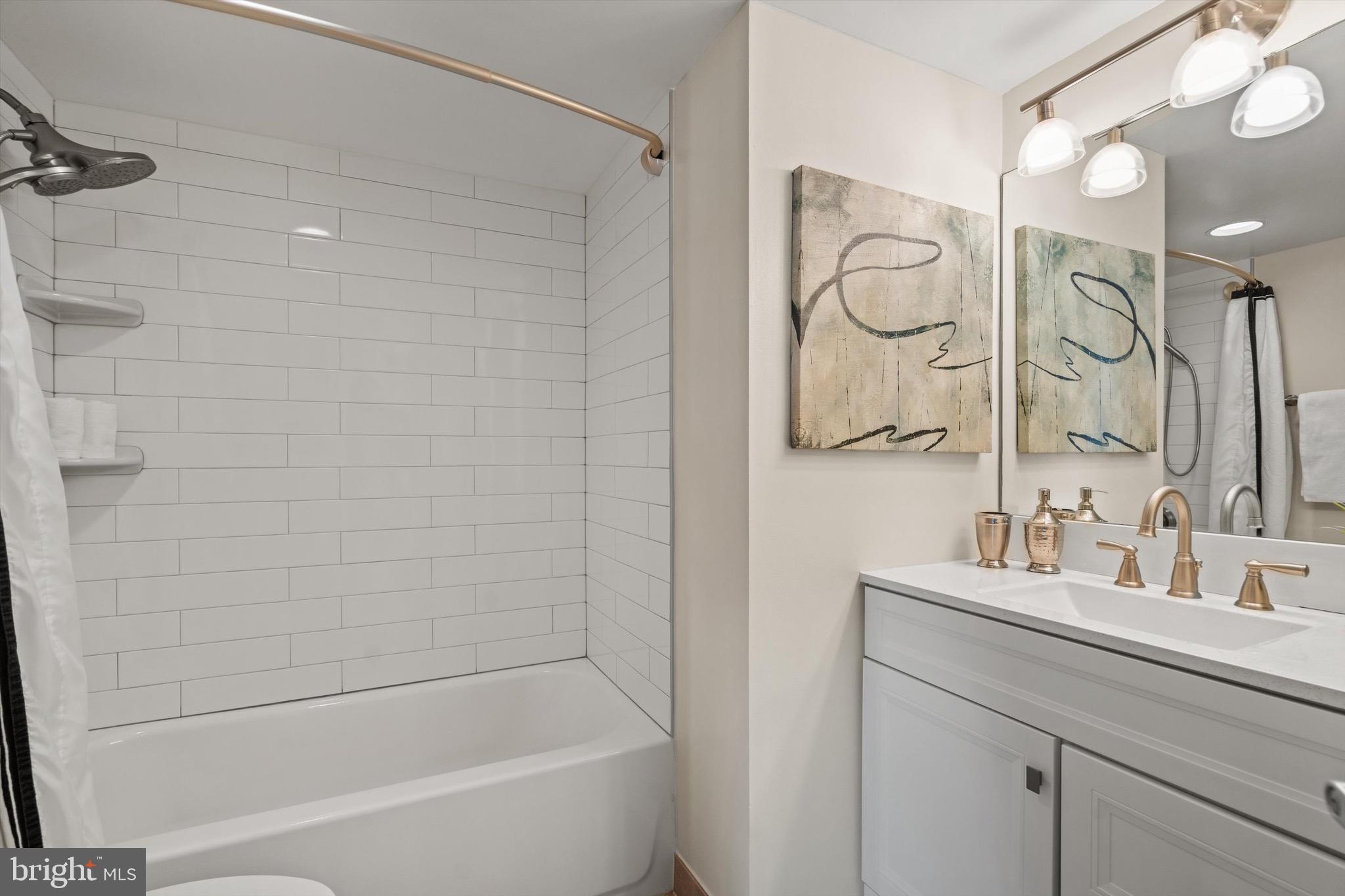 7500 Woodmont Ave #S917