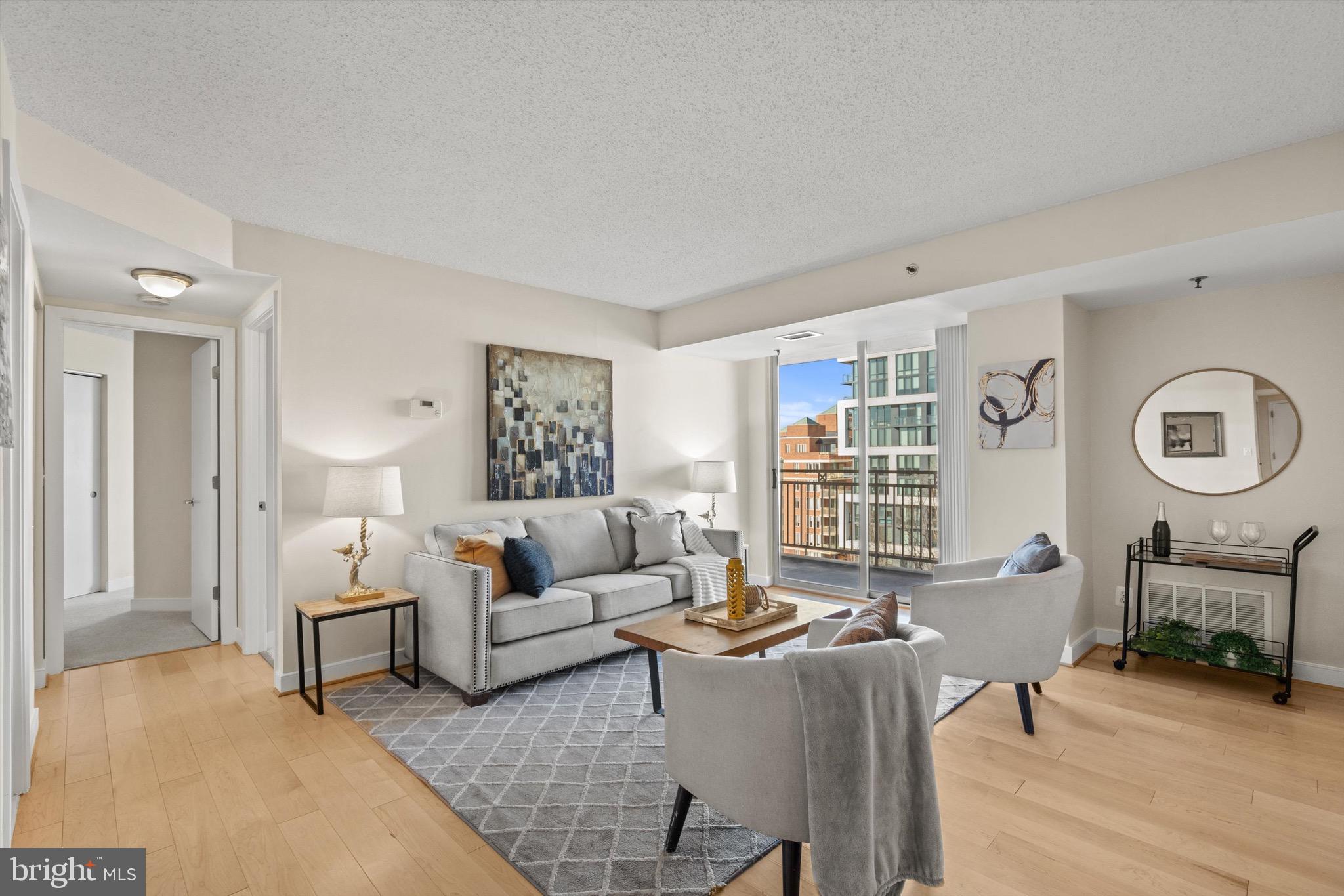 7500 Woodmont Ave #S917